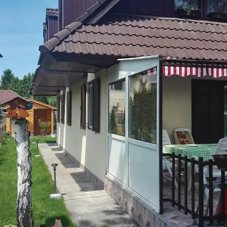 Four Bedroom In Apartament Zamárdi
