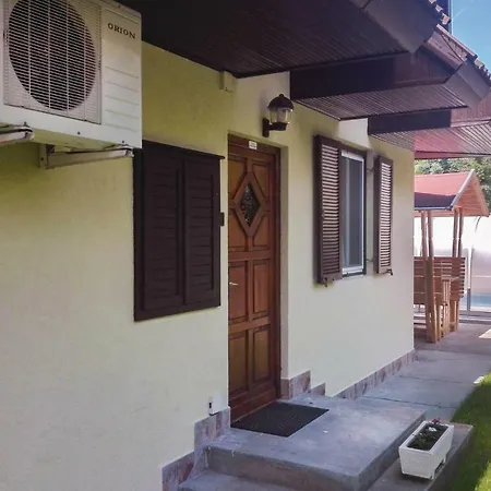 Apartament Four Bedroom In